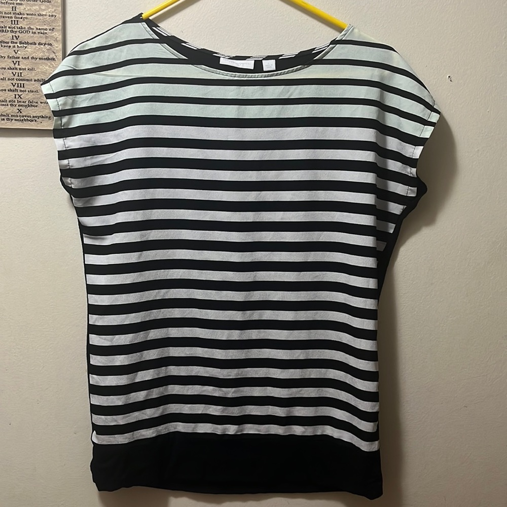 New York & Company stretch blouse size s striped